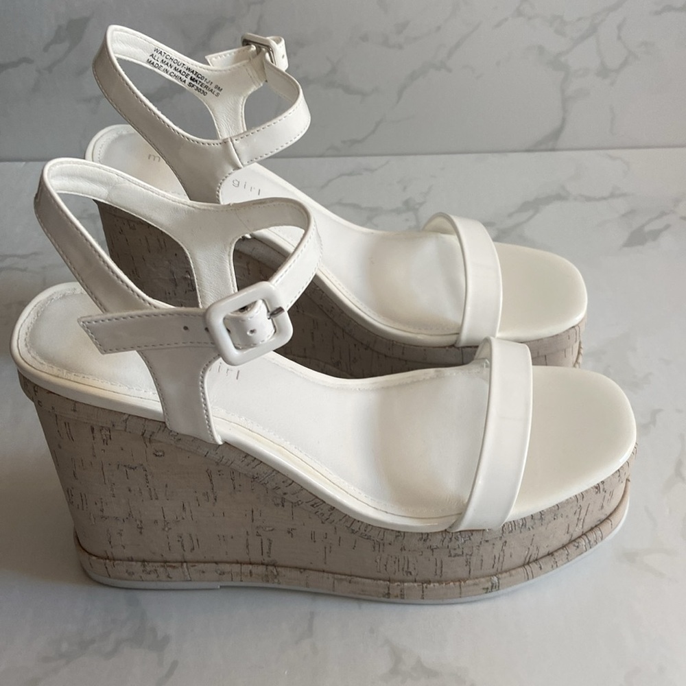 White Open Toe Block Cork Heel New Patent Leather Madden Girl Wedges size 9